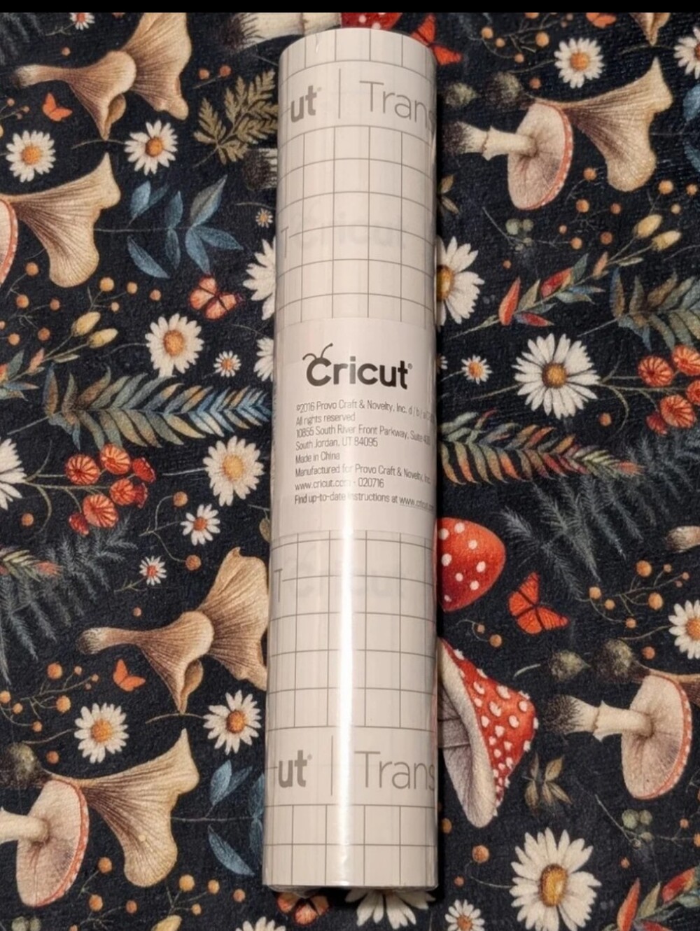 🆕 Cricut Bulk Roll Of Transfer Tape  12"X360"
